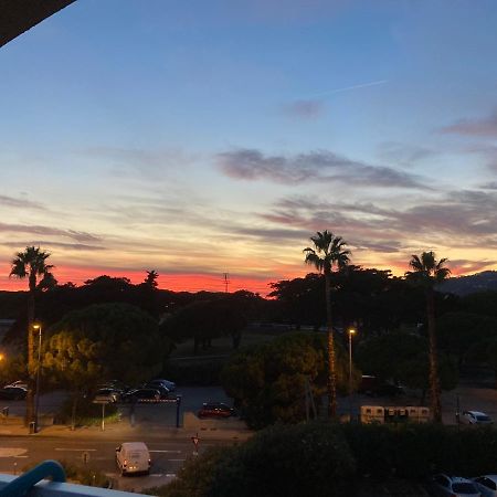 Apartament Escapade Au Port Hyères Zewnętrze zdjęcie