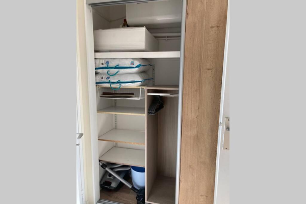 Apartament Escapade Au Port Hyères Zewnętrze zdjęcie